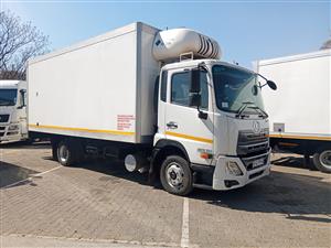 Nissan UD croner mke180 fridge truck