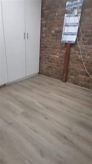 Laminate and vinyl flooring installation 