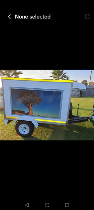 Cooling trailer