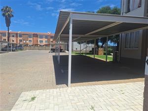 Walking Distance to Northwest University!!!