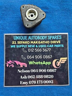 Ford Kuga Front Top Shock Mounting