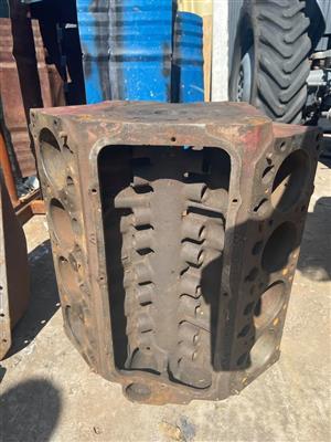 Dodge 361 V8 big Block