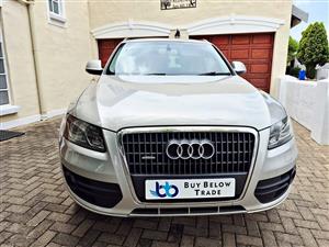 2011 AUDI Q5 2.0 TDI Quattro S-Tronic