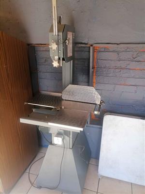 Meat Grinder, double chip fryer and toaster