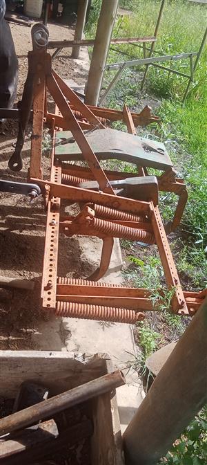 Massey Ferguson 5 toon skoffel 