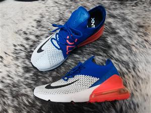 Nike Airmax 270 Flyknit for Sale R850 