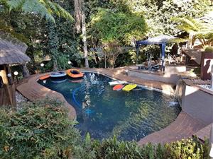 BEAUTIFULL FULLY FURNISHED 1-BED APARTMENT available immediately