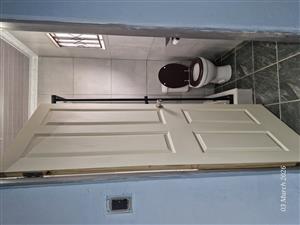 Bachelor Room to Rent