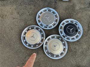Mercedes Benz Hubcaps 