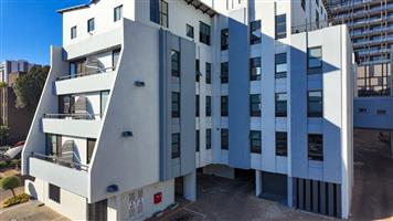 Modern City Living at The Bolton 1 Bedroom Apartment in the The Heart of Rosebank.