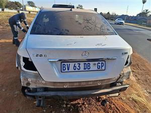 Mercedes benz C-CLASS W204 Stripping for spares