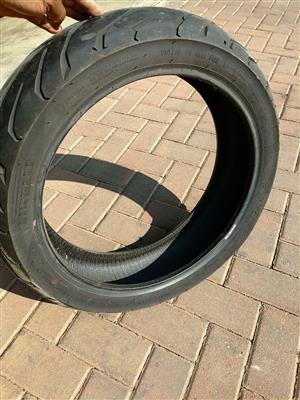 Motorcycle Rear Tyre 