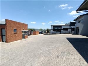 Stand-alone Warehouse/Factory/Distribution Centre to Let in Laserpark!
