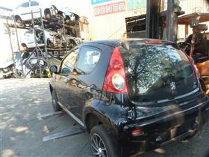 Stripping for parts/ Peugeot 307