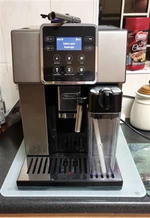 DeLonghi Perfecta Evo coffee machine