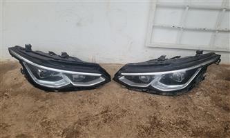 VW Golf 8 TSI Xenon Headlights