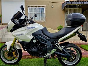 2012 TRIUMPH TIGER 1050 ABS (AWESOME RIDE)
