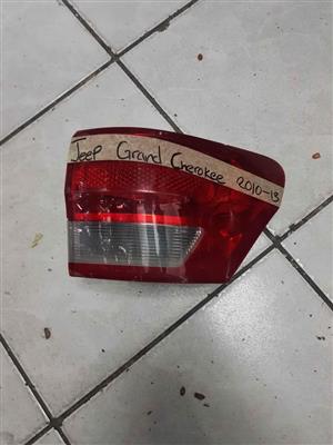 JEEP GRAND CHEROKEE  TAILLIGHT  2010