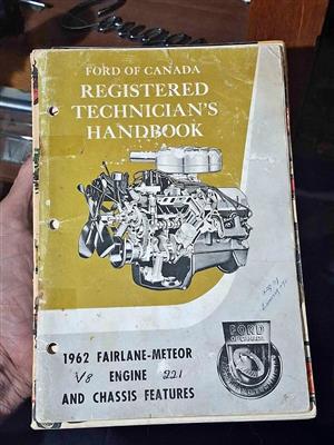 Fairlane V8, 1962, book