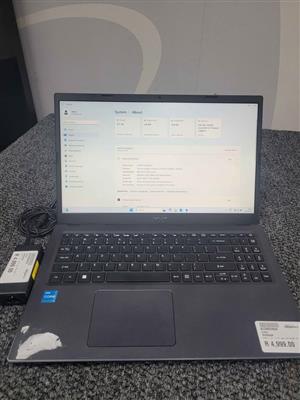 Acer I3 11th gen Extensa 15