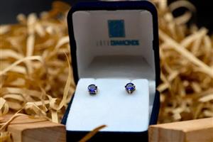 Tanzanite Earrings UK | Shop Certified Natural Tanzanite Jewellery 