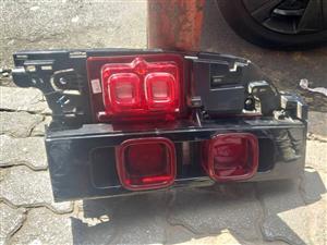 2020 Unwards Land Rover Defender Right Side Taillight