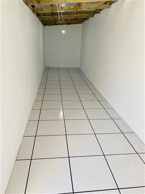IT SERVER ROOM EQUIPMENT 