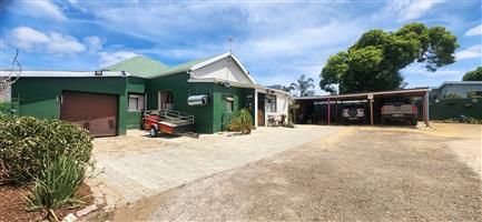 Property with Business Rights in a Prime Central Location