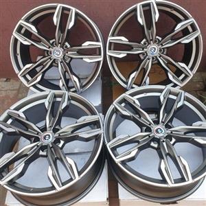 BMW X3 OEM 21INCH MAGS 