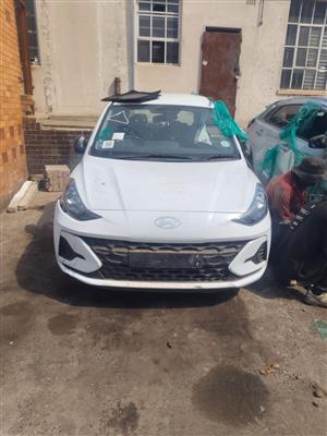 Hyundai Grand i10 2023 stripping