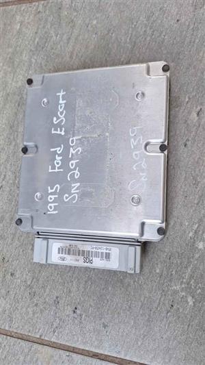 1995 ford escort 1.4i computer box