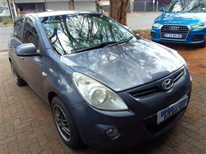 2011 HYUNDAI I20 1.4 AUTOMATIC GREY COLOR SERVICE BOOK 71.000KM 