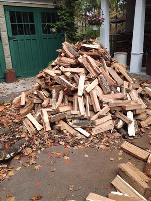Very dry & affordable Firewood