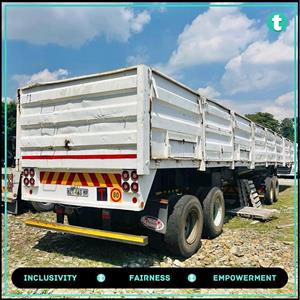 KEARNEYS dropside TRIAXLE