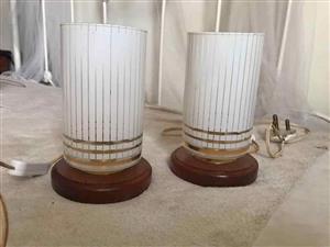 2 x vintage mid-century table lamps 