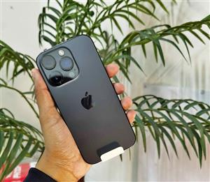 Iphone 14 Pro 256 gb. Space black bh:75%