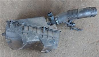 VW JETTA 4 AIRBOX