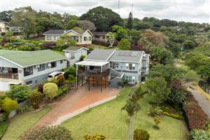 Luxury coastal living in Pennington