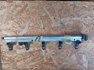 Ford Kuga 2.5L Petrol Injectors For Sale Call or WhatsApp 