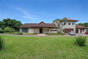 Stunning Modern 4-Bedroom Luxury Home