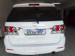 2012 Toyota Fortuner 2.5D4D MANUAL white color 96000km