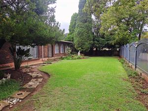 FAMILY HAVEN, ENTERTAINER'S DREAM,  UNDER ROOF SWIMMING POOL, FLATLET,  LUSCIOUS GARDEN, WATER TANK