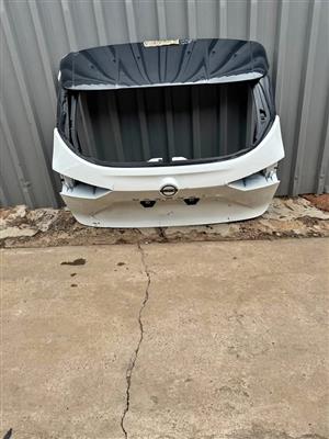 Nissan Qashqai J12 Boot Tailgate
