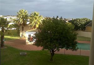 WEST BEACH/BLOUBERG ROOMS TO LET