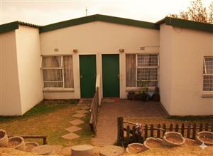 Apartment For Sale in Bloubosrand