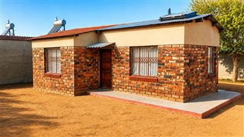 House For Sale in Polokwane Ext 71