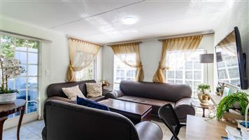 Neat 2-Bedroom First-Floor Apartment in Lifestyle Complex | 89m²