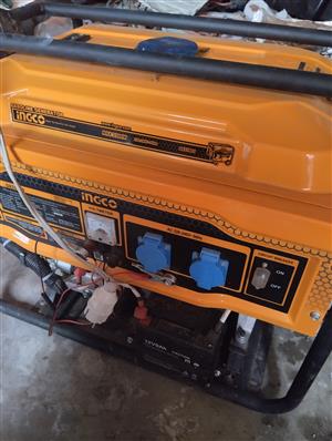 Ingco 5.5kw generator with wheels and handles, +- 2 years old, 3 hours used