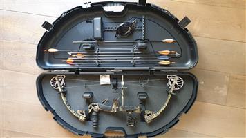The Bowtech Tomcat Compound Bow including many accessories