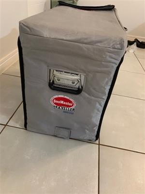 Snowmaster 42 ltr. Stainless steel body. As new. Used only about 5 times.